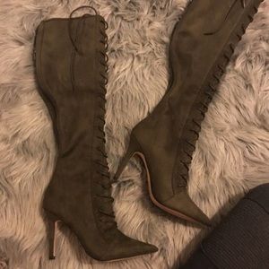 ALDO HIGH BOOTS size 7